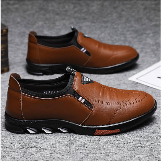 2020 New Men's Fashion Casual Leather Shoes